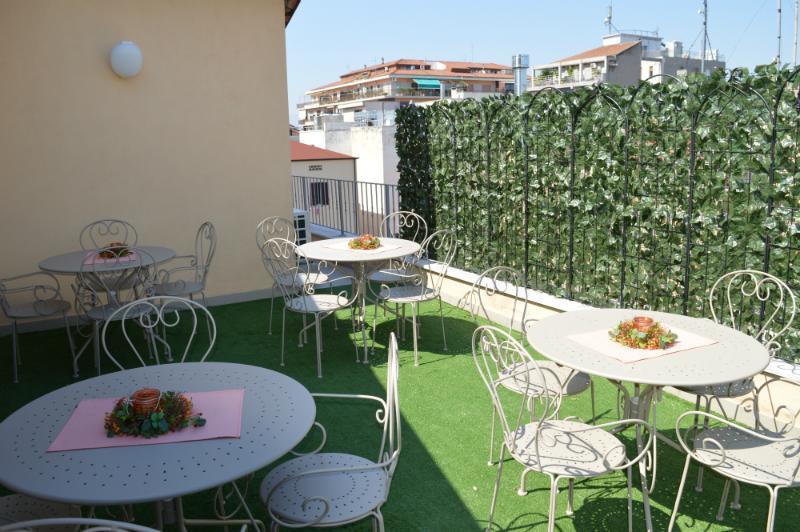 B&B Jolie Center Pescara Dış mekan fotoğraf